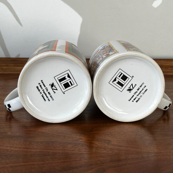 2 Mary Engelbreit Mugs "Queen of Everything" & "Lives Get One" Checkered Handles - Picture 12 of 15